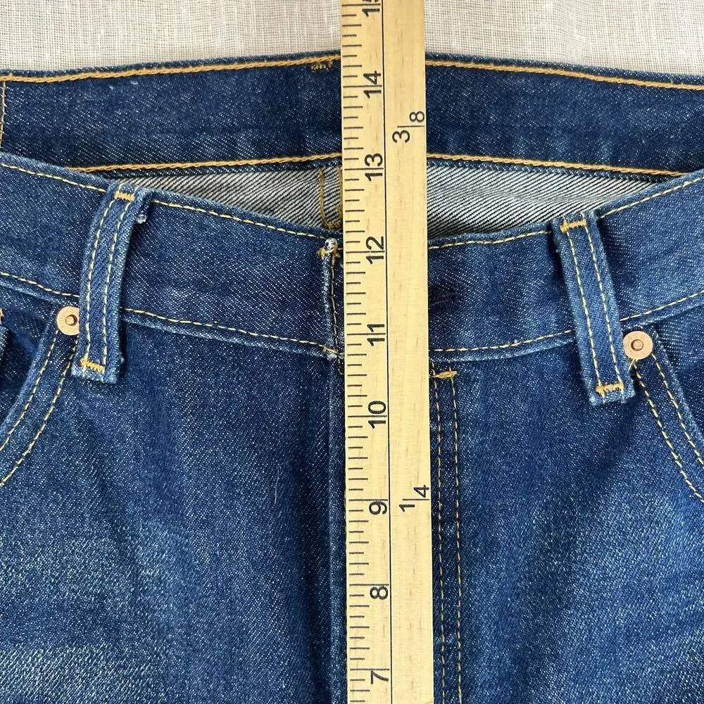 Levis 501 Men's‎ Sz 38x34 Button Fly Jeans Faded Blue Distressed Denim Classic